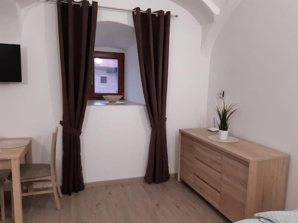 Martinuv Dvur Apartment Пилзен Екстериор снимка