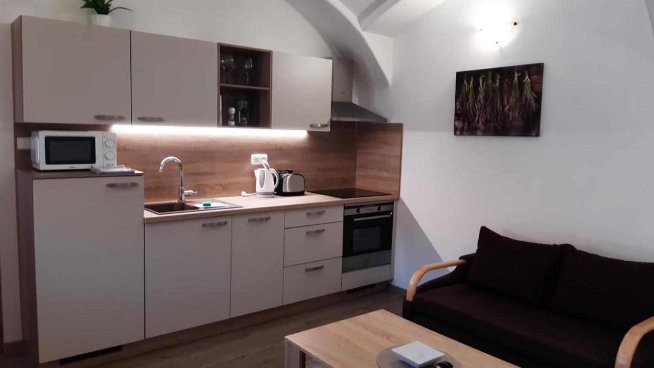 Martinuv Dvur Apartment Пилзен Екстериор снимка