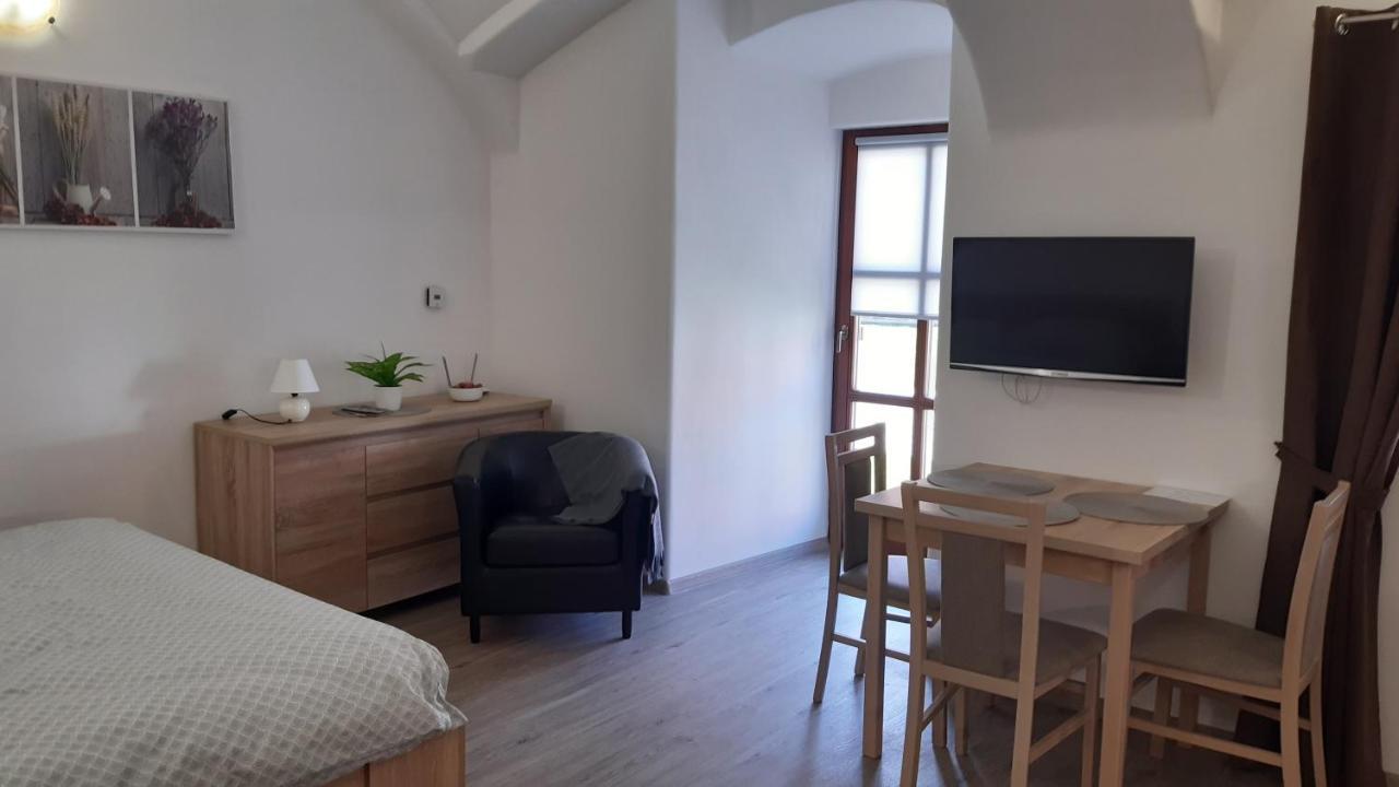 Martinuv Dvur Apartment Пилзен Екстериор снимка