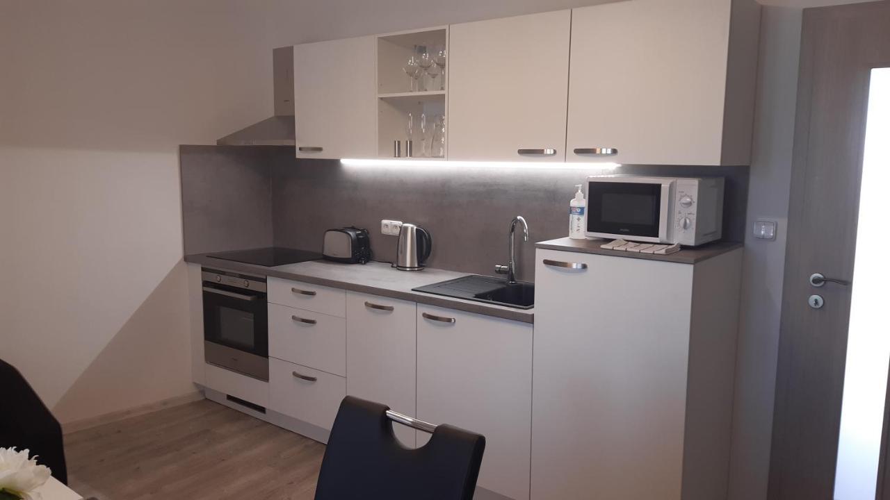 Martinuv Dvur Apartment Пилзен Екстериор снимка