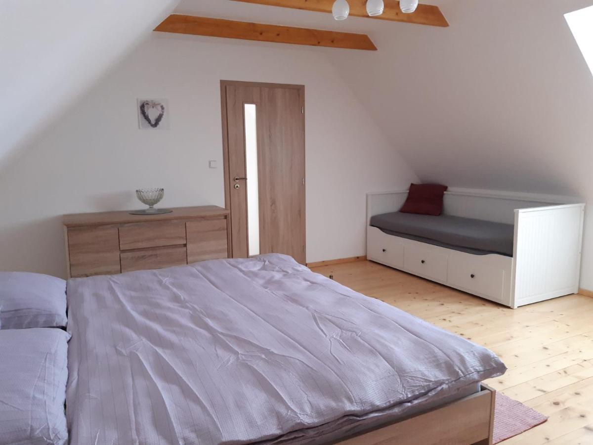 Martinuv Dvur Apartment Пилзен Екстериор снимка